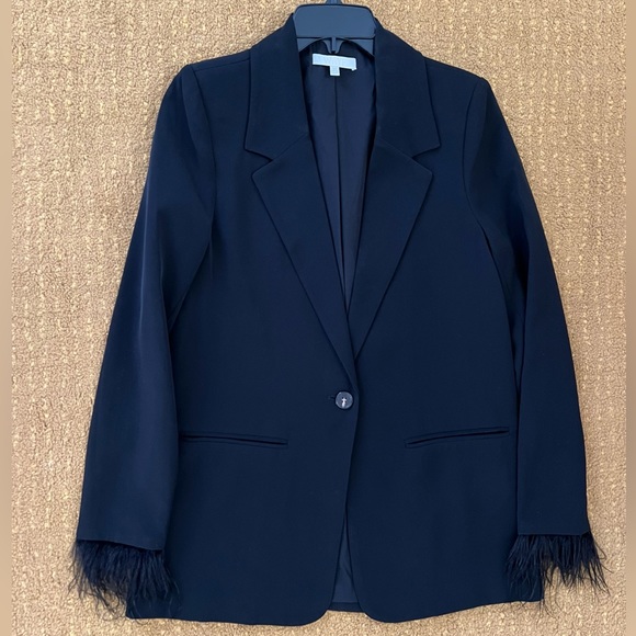 WOMENS BLACK SUIT - Picture 2 of 8